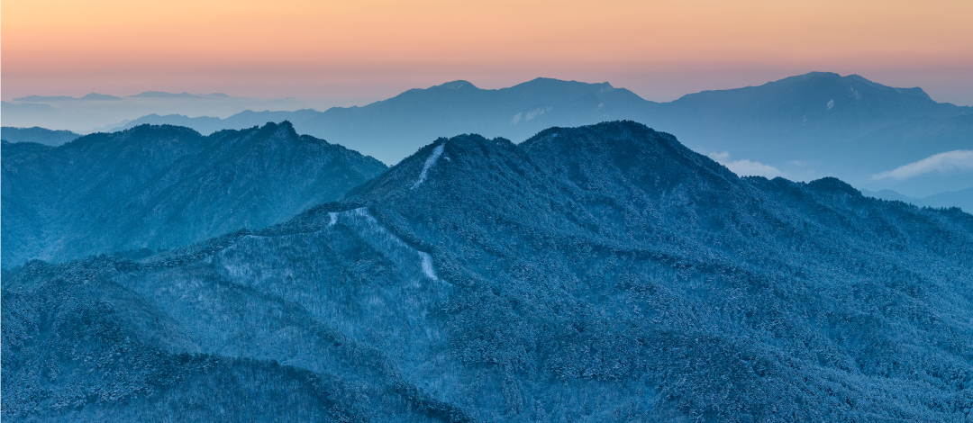 馬鬃嶺冬日畫(huà)卷